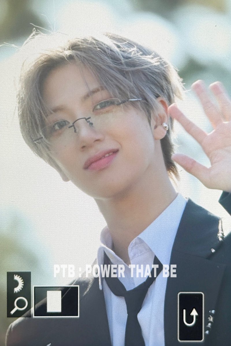 PTB_322's tweet photo. 251121 뮤직뱅크 미니팬미팅 preview

可爱 可爱 🩶

#CRAVITY #WONJIN #HAMWONJIN
#크래비티 #원진 #함원진 #ウォンジン #함자빵 https://t.co/xkedkA4ayi