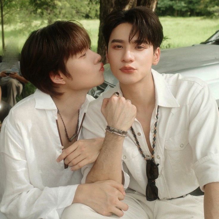 whosshii's tweet image. all good boys                        but bad boys
go to                                        bring heaven
heaven                                    to you