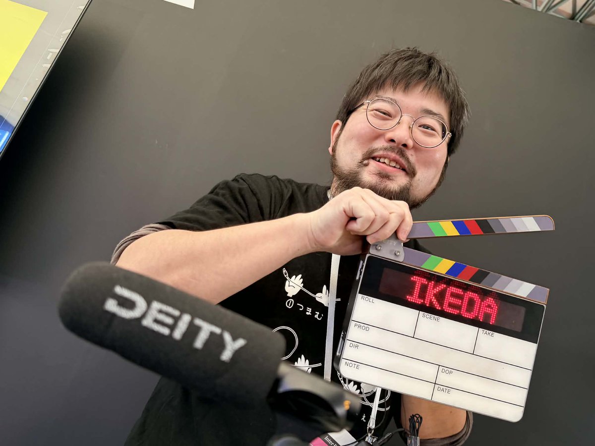 takumidevices's tweet photo. Deity/Aputureブースで登壇しました

Deityのガンマイクを一番ハードに使ってるユーザーとして、頑丈さの視点でお話をさせていただきました
このタイムコードカチンコで名前表示できるのかよスゲー！

@TimecodeLab さん写真ありがとうございました！
#interbee2025 https://t.co/rw9IR7oZ75