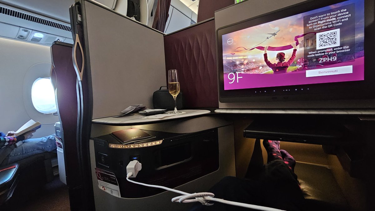 Beta_Beaker's tweet image. Qatar Q-Suites are amazeballs.

Keep your chin up #uranium

At least you are not travelling 24 hours to miss the end of an #Ashes test.