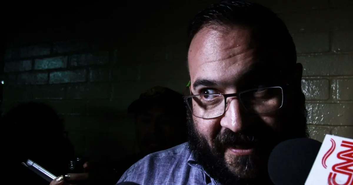 EspejoDelPoder_'s tweet image. Jueza pospone decisión sobre libertad anticipada de Javier Duarte; FGR advierte nuevos procesos en Veracruz espejodelpoder.com/jueza-pospone-… a través de @EspejoDelPoder_