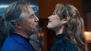 merlinpapin3's tweet photo. .@FredOL69007 Ce soir sur @ParisPremiere le film #HighHeat de Zach Golden (2022) avec Olga Kurylenko Don Johnson Dallas Page Dylan Flashner Chris Diamantopoulos Yvan Martin Jackie Long
Ana, cheffe cuisinière, et Ray, son mari et partenaire commercial, viennent d'ouvrir un restaurant. La soirée d'inauguration est un succès jusqu'à ce que des hommes de main de la mafia tentent de brûler l'établissement et de s'en prendre à Ray. Ana et son mari, qui ont chacun un secret dont l'autre ignore tout, vont devoir jouer carte sur table s'ils veulent survivre à la nuit infernale qui s'annonce. Ray révèle ainsi qu'il est lourdement endetté auprès de la mafia. Ana, quant à elle, confesse être un ancien agent du KGB, experte en maniement des armes blanches...