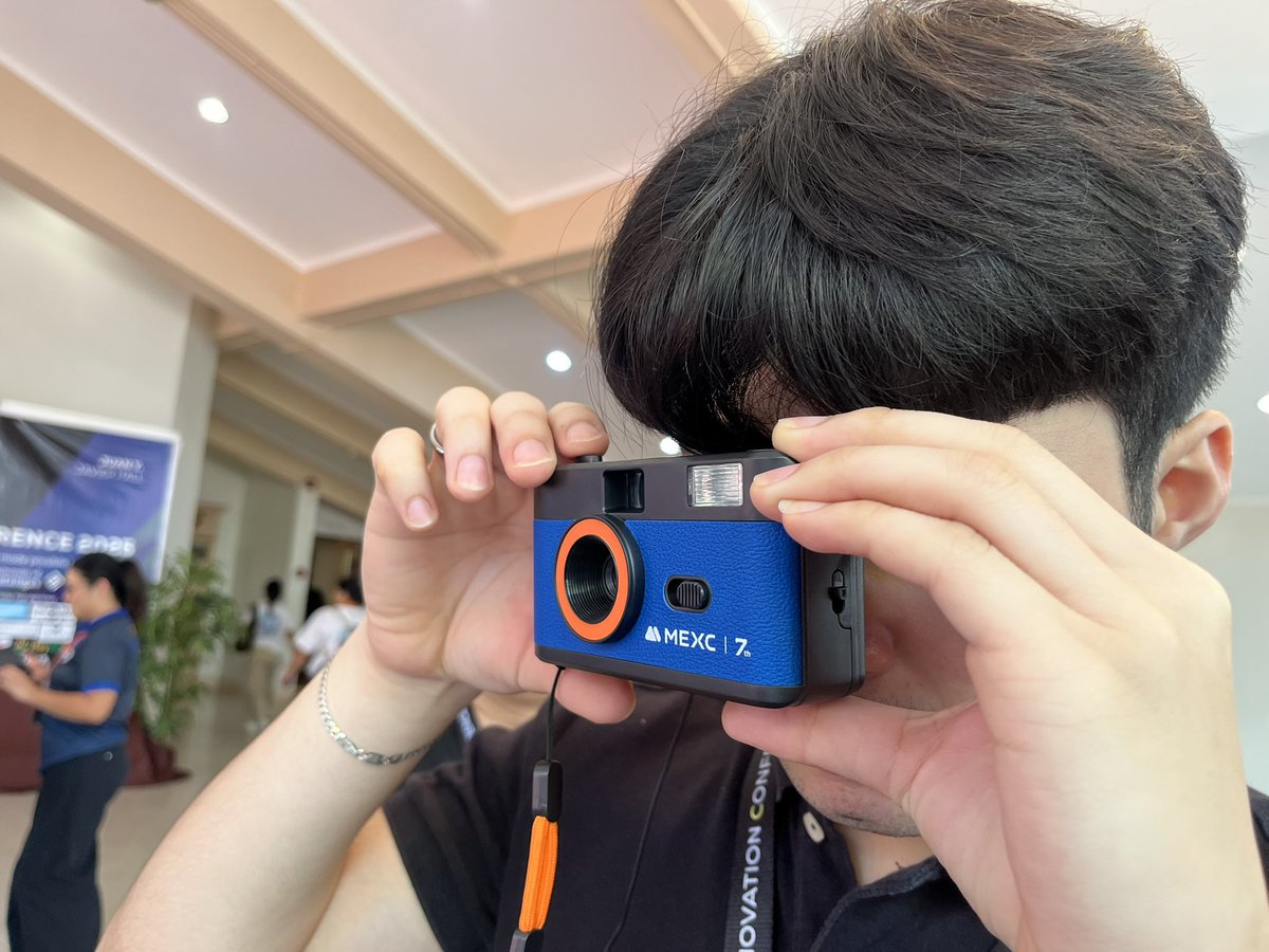 Ledd_Co's tweet image. Say #MEXC 📸