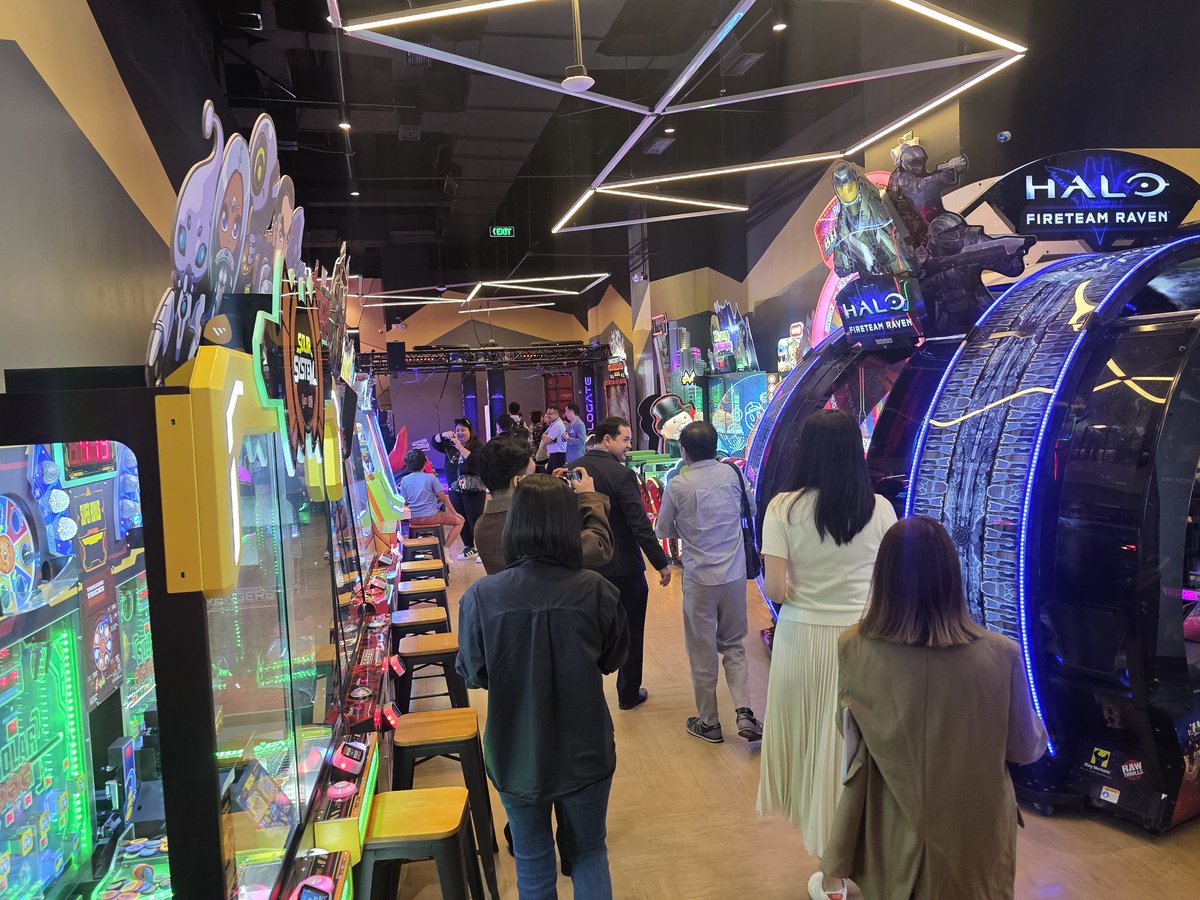 ABSCBNNews's tweet image. Timezone reopens flagship Glorietta branch as it moves towards &apos;multi-attractions&apos; format. It expects double digit growth in 2026 with expectations that Filipinos will still play games in physical stores. | via @jekkipascual