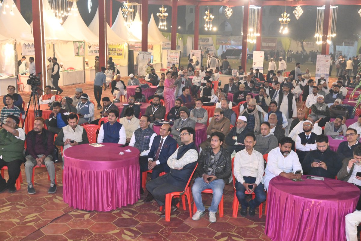 AmpIndia's tweet image. 𝐃𝐚𝐲 𝟏: Saturday, 15th November 2025
𝐀𝐬𝐬𝐨𝐜𝐢𝐚𝐭𝐢𝐨𝐧 𝐨𝐟 𝐌𝐮𝐬𝐥𝐢𝐦 𝐏𝐫𝐨𝐟𝐞𝐬𝐬𝐢𝐨𝐧𝐚𝐥𝐬 (𝐀𝐌𝐏) in collaboration with the 𝐈𝐬𝐥𝐚𝐦𝐢𝐜 𝐂𝐞𝐧𝐭𝐫𝐞 𝐨𝐟 𝐈𝐧𝐝𝐢𝐚, organised the AMP National NGO Conference 2025 on 15th &amp;amp; 16th of November 2025 at Aishbagh