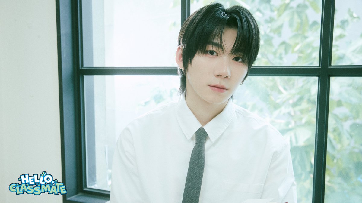 AHOF_official's tweet photo. AHOF(아홉) 2026 SEASON'S GREETINGS [Hello, Class Mate] 

Concept Photo 
#HAN #박한 

Pre-Order
~ 25.11.30(일) 11:59PM [KST]

🖇️ https://t.co/5s5TMeCycP

#AHOF #아홉 https://t.co/O2ZY7Z38m7