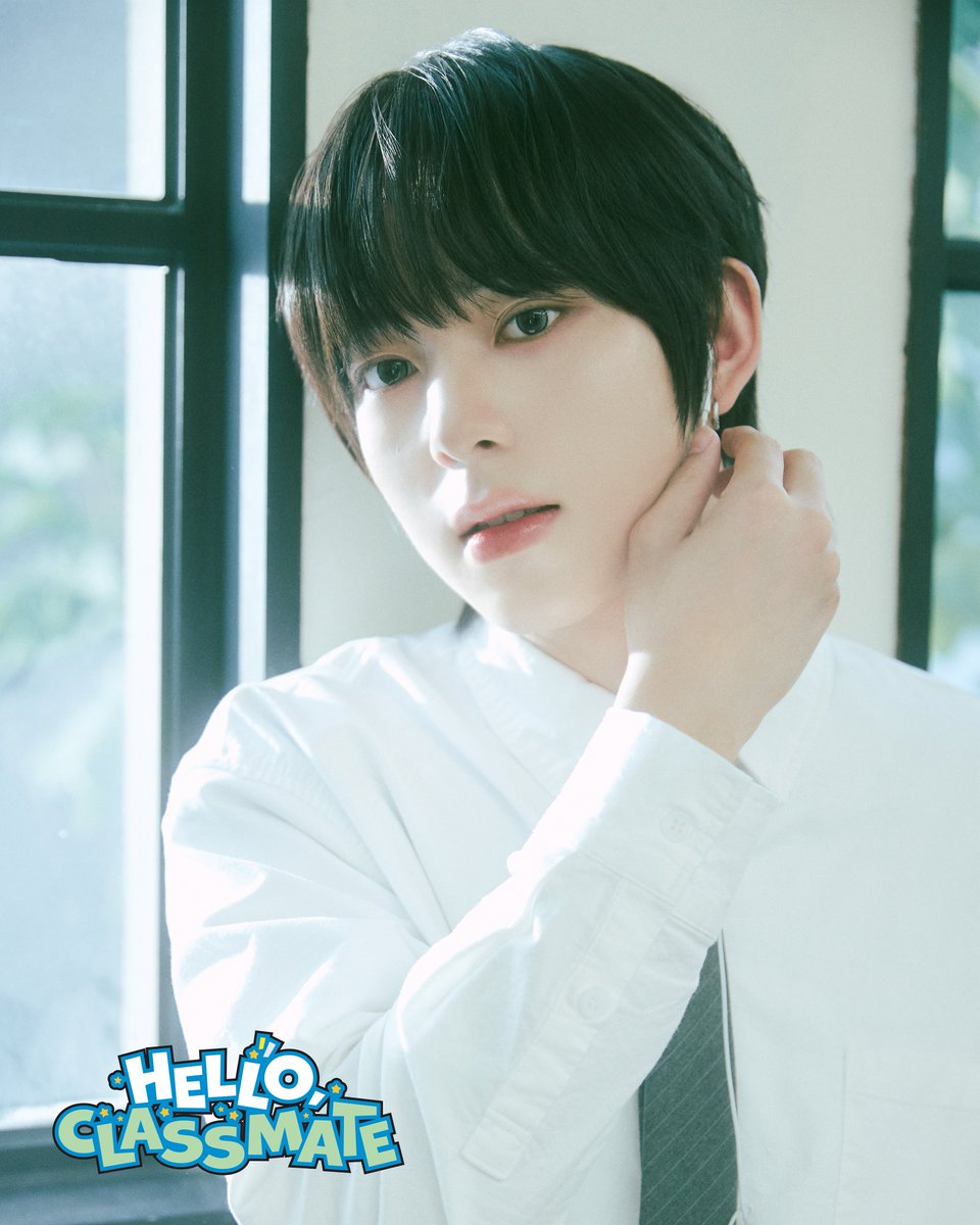 AHOF_official's tweet image. AHOF(아홉) 2026 SEASON'S GREETINGS [Hello, Class Mate] 

Concept Photo 
#CHIHEN #즈언

Pre-Order
~ 25.11.30(일) 11:59PM [KST]

🖇️ weverse.io/ahof/notice/31…

#AHOF #아홉