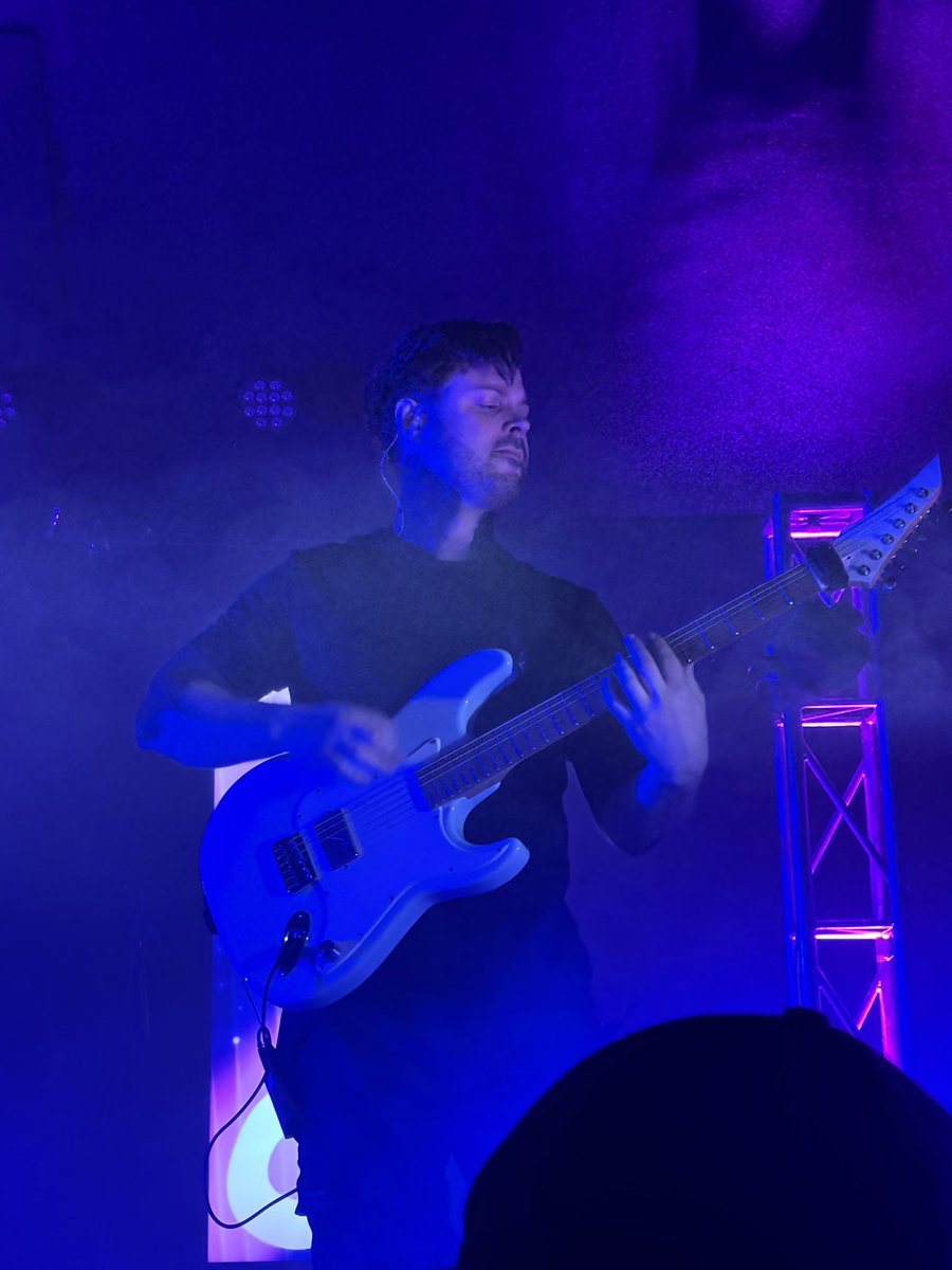 Sage1000x's tweet image. Never give up!

Can I get a GM?!