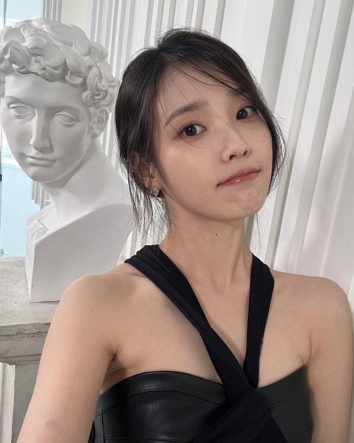 IU and Beomgyu would genuinely eat up a calming track that leaves you emotional at night