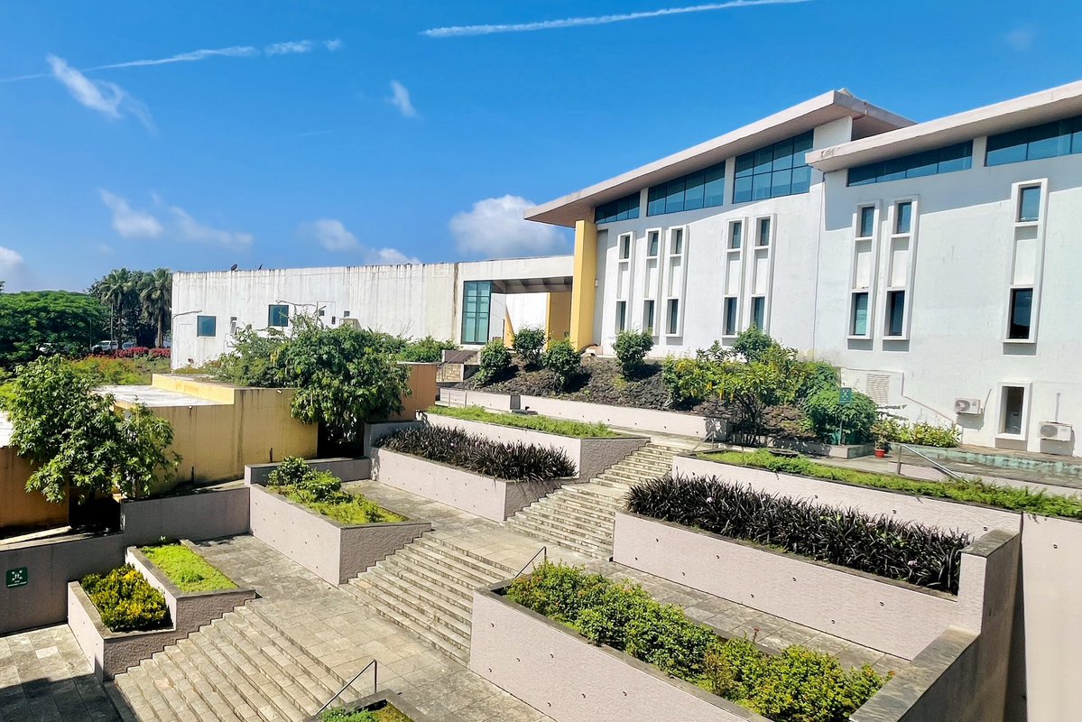 The #GIM campus blends modern #architecture with #calm green spaces, creating an environment that inspires #focus, #collaboration, and #wellbeing. Its ascending stairways beautifully reflect the #learning journey, where each step symbolises #growth and the pursuit of #knowledge.