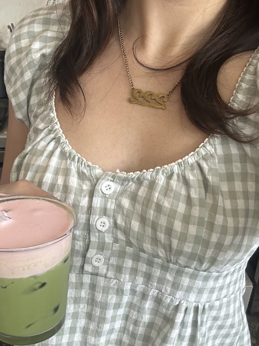 lovchive's tweet photo. 🍓🍵 https://t.co/SivTeeWITx