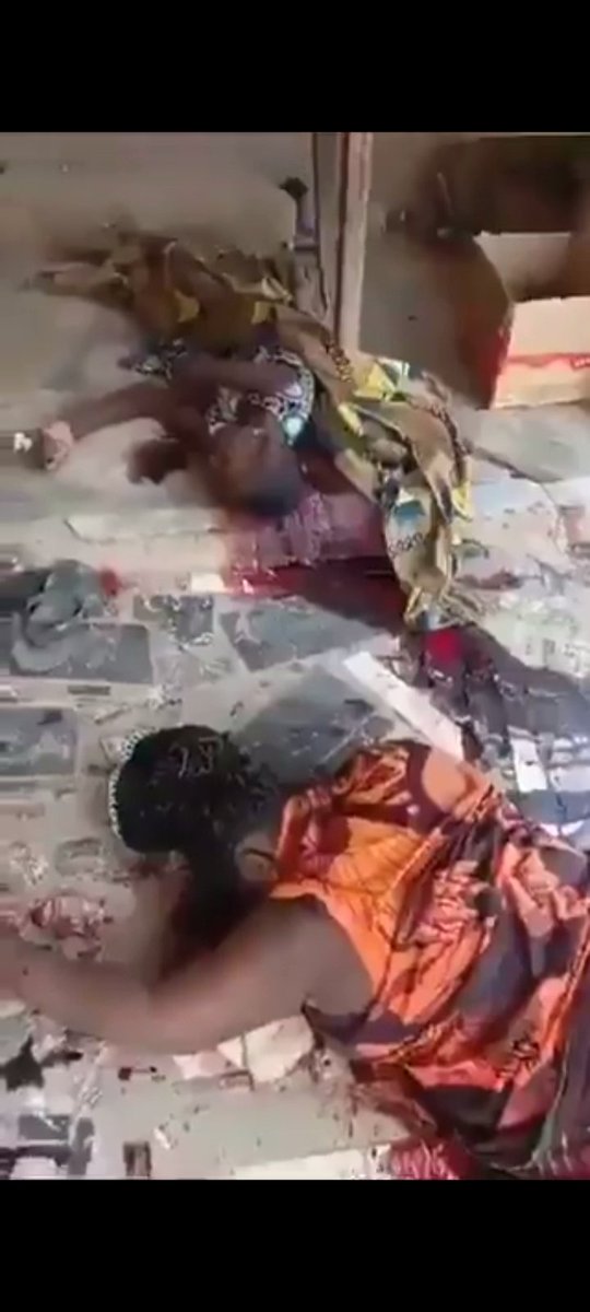 bolaoyelesi's tweet image. Terrorist psquare.