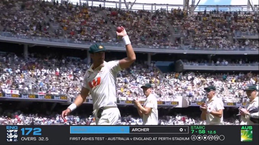 England ❌     DUCKLAND ✅

Official Father of Ashes "Mitchell Starc"
#Ashes2025 7/58