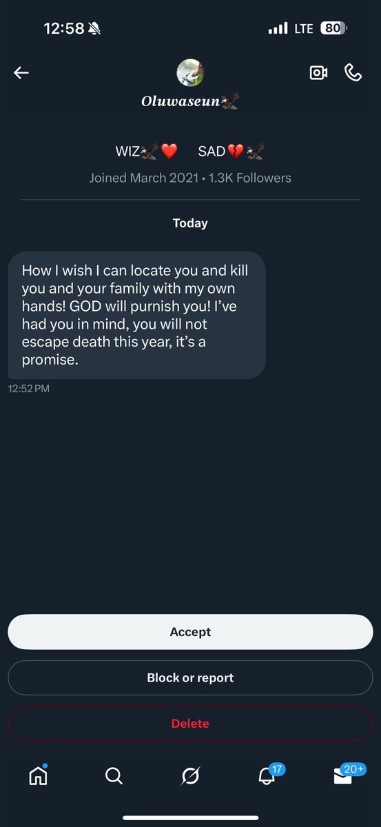 Waspapping_'s tweet image. Hello @PoliceNG @HQNigerianArmy @OfficialDSSNG,

This is the face of the person, @bigoluwaseun001, who threatened to kill me and my entire family. I believe dangerous individuals like him should not be allowed to wear the army uniform

Please make this post go viral