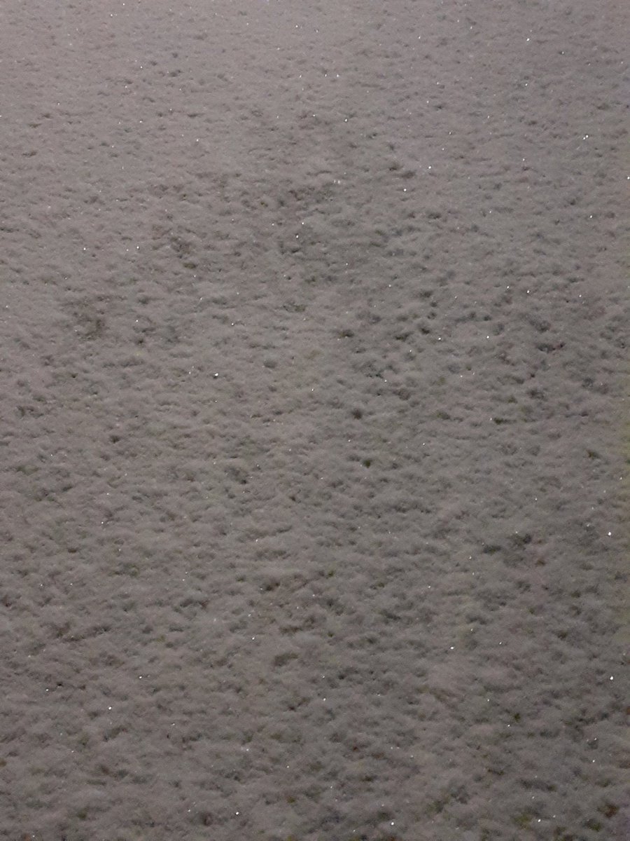 Keef_B_1's tweet image. Oh shit! ❄ 🥶 
Deep and crisp and even.
#snow #Weather #WeatherUpdate #fridaymorning #fridaythoughts #FridayFeeling #FridayVibes #BeKind #KeepGoing #keepthefaith #love
🙏❤✌