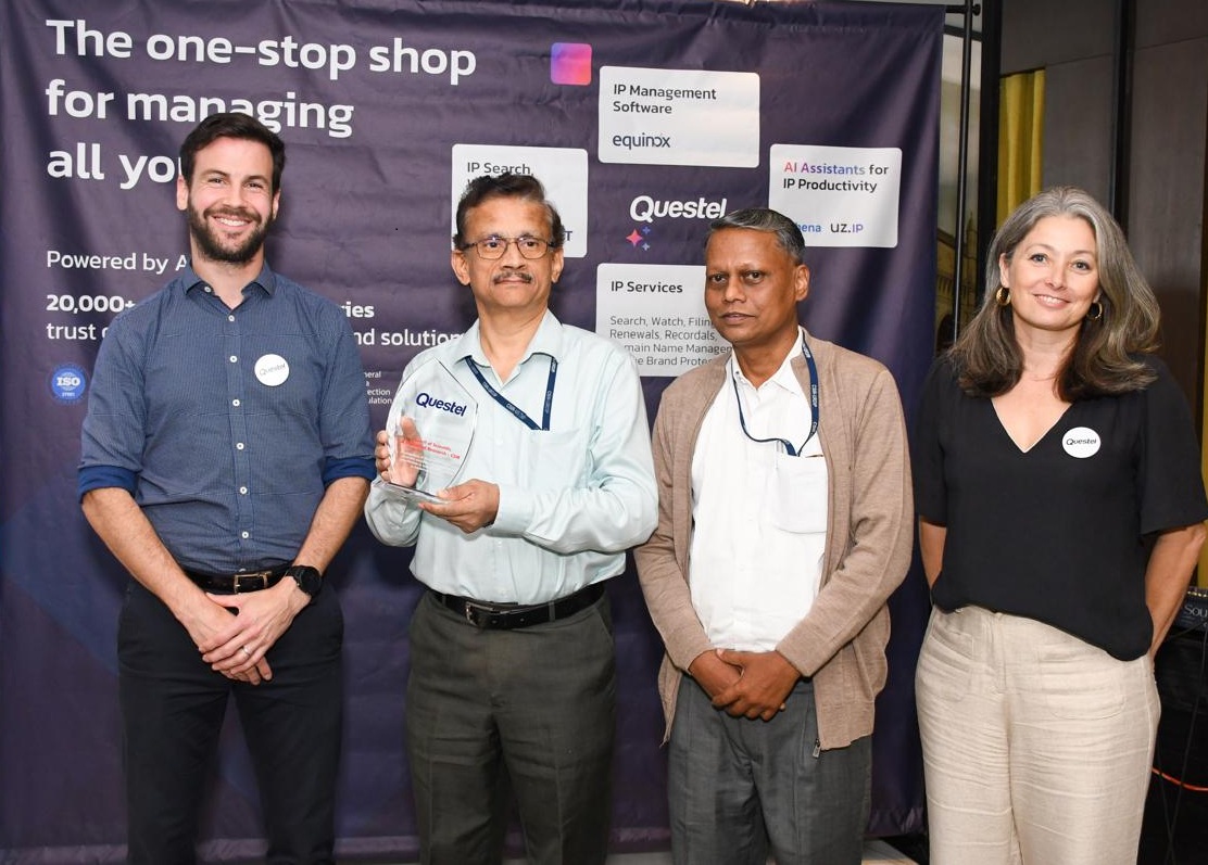 patinformatics's tweet image. 1/2 CSIR received the Questel&apos;s IP Excellence Award 2025. On behalf of CSIR, HEAD CSIR–URDIP received the award.Questel&apos;s IP Excellence Award is an initiative to recognise and celebrate outstanding achievement in Innovation and Intellectual Property. 
@CSIR_IND @DrNKalaiselvi