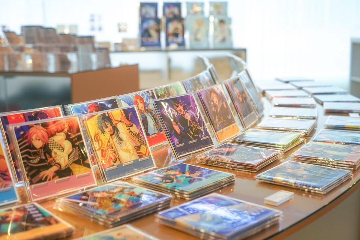 おはようございます🌟

「あんさんぶるスターズ！！ストア」
本日もオープンしました！

皆様のご来店お待ちしております✨
#あんスタ #あんスタストア

animate-onlineshop.jp/corner/cc/ense…