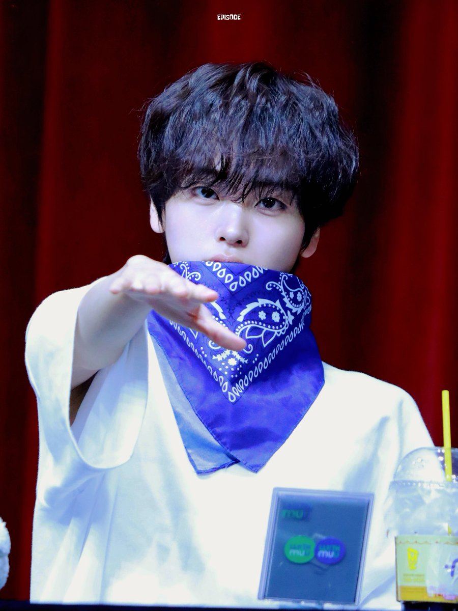 251116 위드뮤 대면

🤘

#형준 #HYEONGJUN #크래비티 #CRAVITY