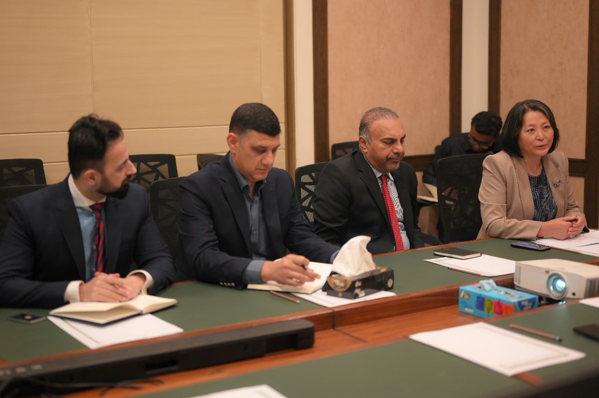 Ikhtiarzardari's tweet image. سینئر وزیر نے بتایا کہ حکومت سندھ منصوبے کی تیز رفتار تکمیل کے لیے دن رات کام کر رہی ہے، جب کہ منصوبے کے دفاتر 24/7 کھلے ہیں۔
#Development #KarachiProjects