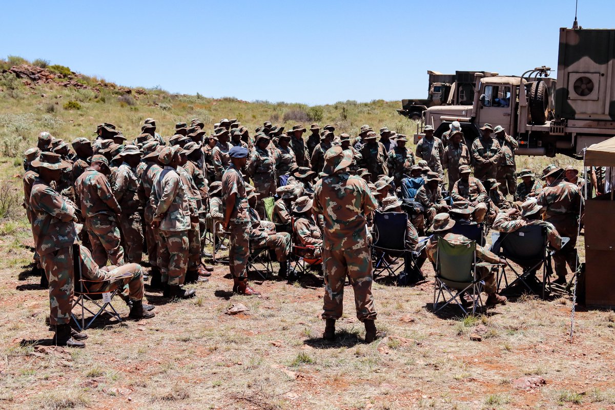 SANDF_ZA's tweet image. #SAArmy Article || Exercise VUKUHLOME IV || Aim High!

facebook.com/share/p/19xj2j…

#SANDF
#SAArmy
#PrideOfLions
#ADAFmn
#EXCONVUKUHLOME_IV
#ExerciseVUKUHLOME_IV