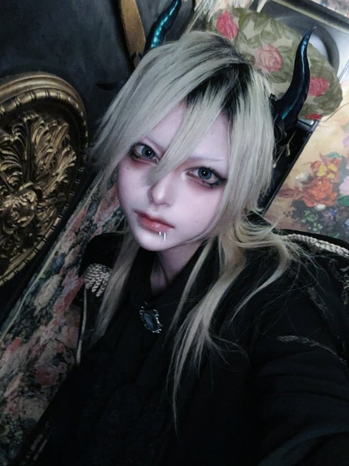 秋葉城ドラキュラ †月下の夜想曲†のツイート