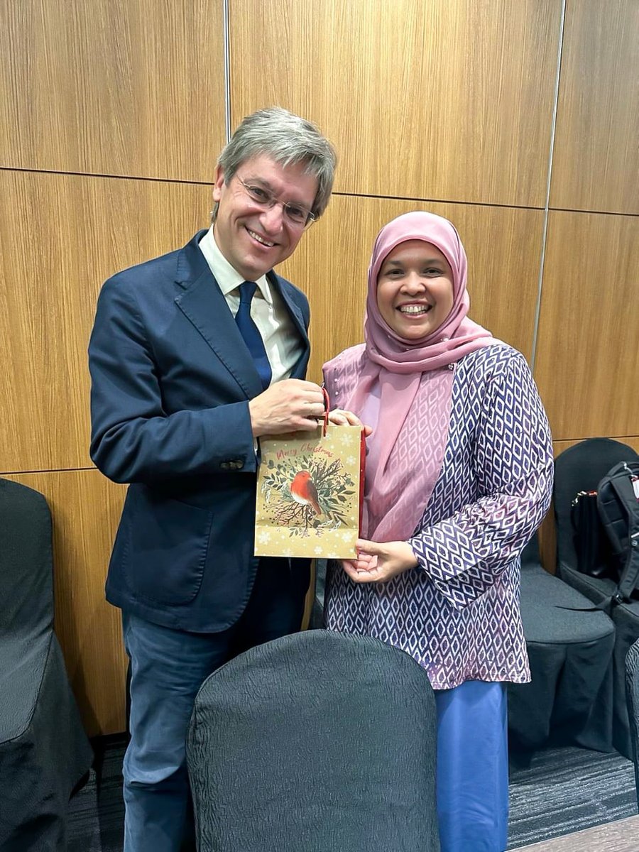 The second round of EU–Malaysia FTA negotiations has concluded, marked by constructive exchanges in an excellent atmosphere. With continued momentum for progress, we thank both teams led by Chief Negotiators Hiddo Houben 🇪🇺and Dato’ Mastura 🇲🇾 for their dedicated efforts!