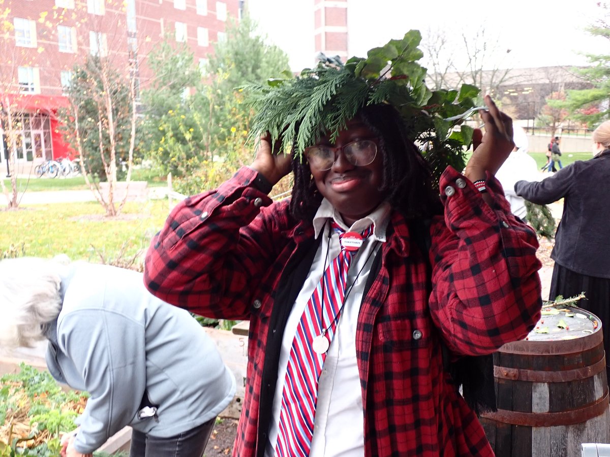 A  little drizzle would not deter UofL's enthusiasm for our annual Wreath-Making Workshop at the Garden Commons! Every year it is a big hit &amp; people got really creative this year with some beautiful &amp; diverse campus foliage and garden herbs! Happy Holidays, everyone!!