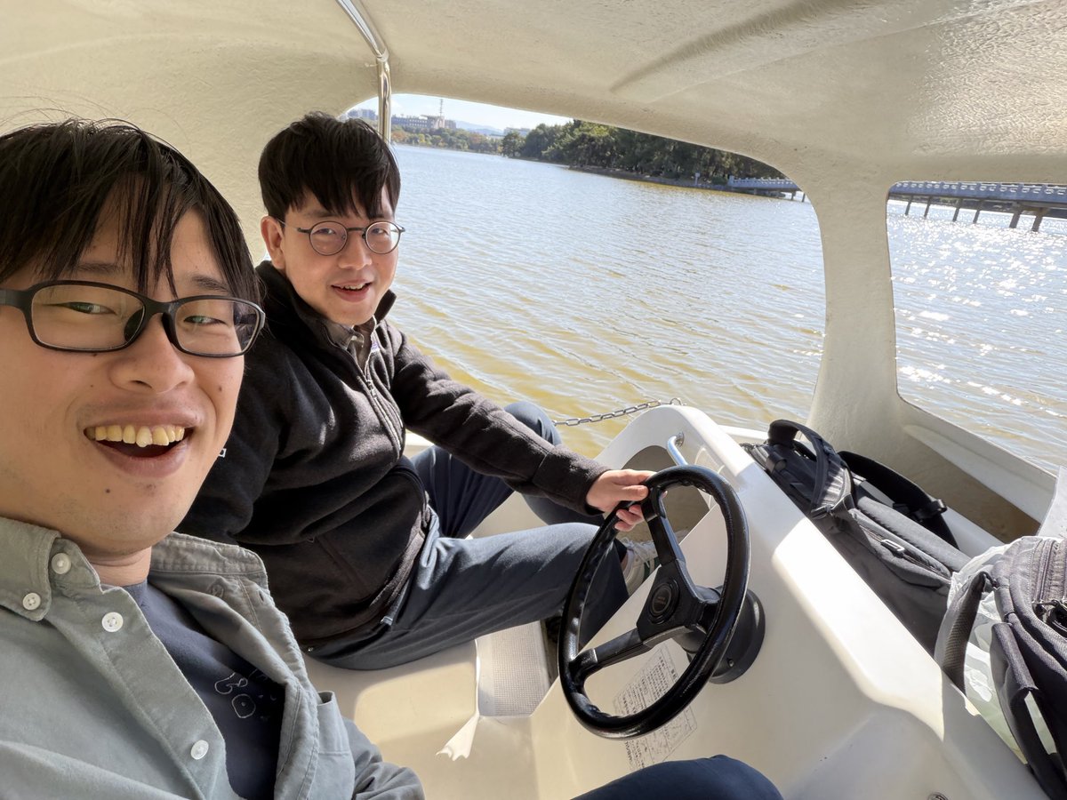 zhanpon's tweet image. Swan Boat Steering Council (with @dongheena92) #PythonFukuoka
