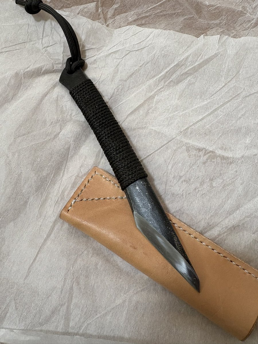 切り出し作りました😊 鋼には玉鋼を使ってます。玉鋼は炭素量0.5〜0.7