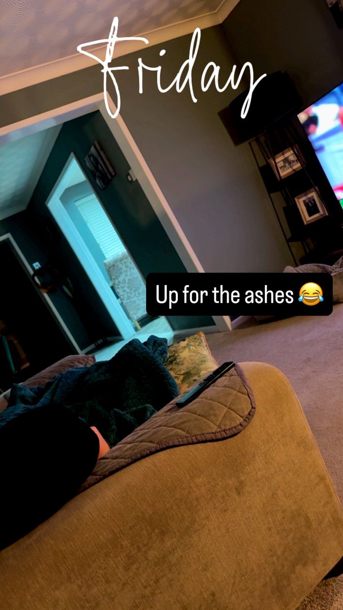 The only time Henry leaps out of bed. Birthday, Xmas, ⚽️ match day and the ashes  ⚱️🏏