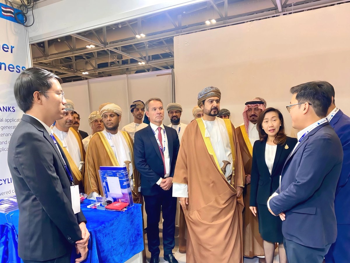 SMPCPLC's tweet photo. SMPC proud to join #WLGAMiddleEast LPG Summit &amp; Expo 2025 in Muscat, Oman – showcasing SMPC’s high-quality LPG cylinders and service solutions to regional partners, and driving safer, smarter, more sustainable LPG use worldwide. 
#SMPC #LPG #Oman https://t.co/vwFZEe83bG