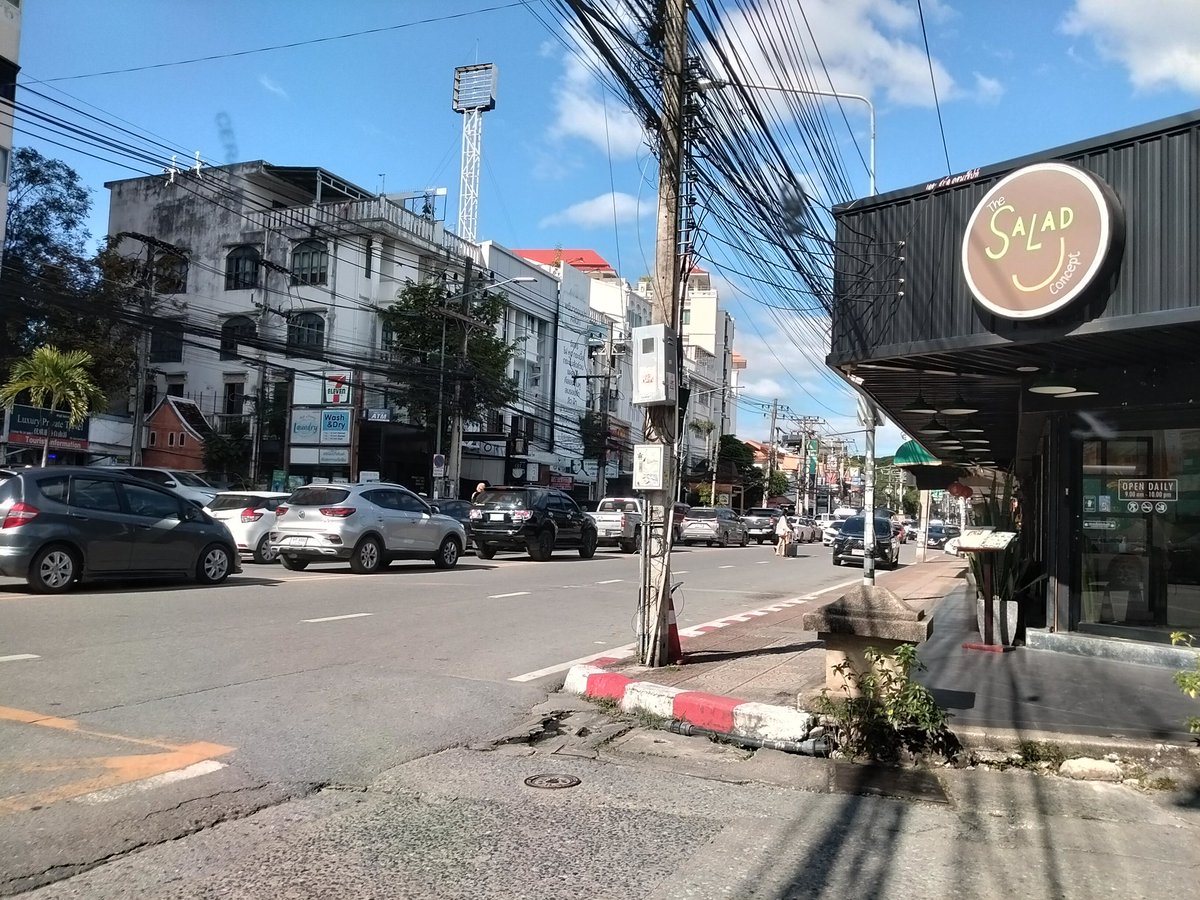 PARADISE_PRD's tweet image. เชียงใหม่รถติดกว่ากรุงเทพฯ