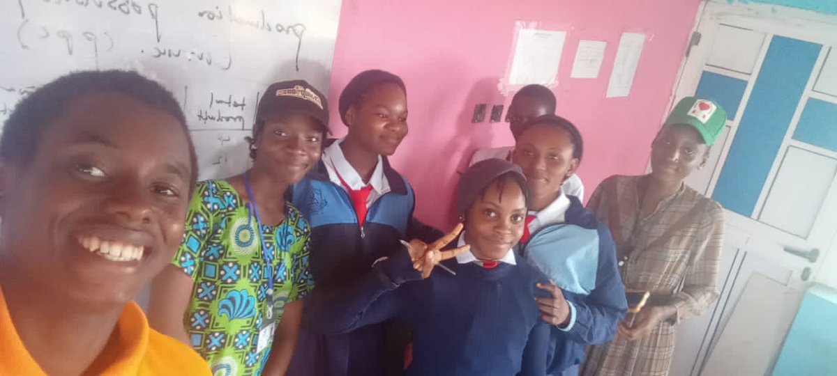 OtukpoTech's tweet image. 📚 More photos of our OTA students in action!
They’re out in the field, conducting primary research and gathering real-world data through surveys and interviews. 💡📝 Learning by doing has never looked this exciting!
#TheBackHomeProject #OtukpoTechAcademy #Alvahtek