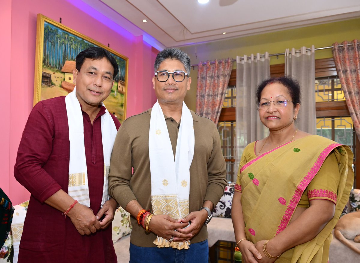 Pijush_hazarika's tweet image. Today, I had a wonderful time meeting the honorable MLA of Digboi, Shri @SurenPhukan84 Dangoriya, at his residence.