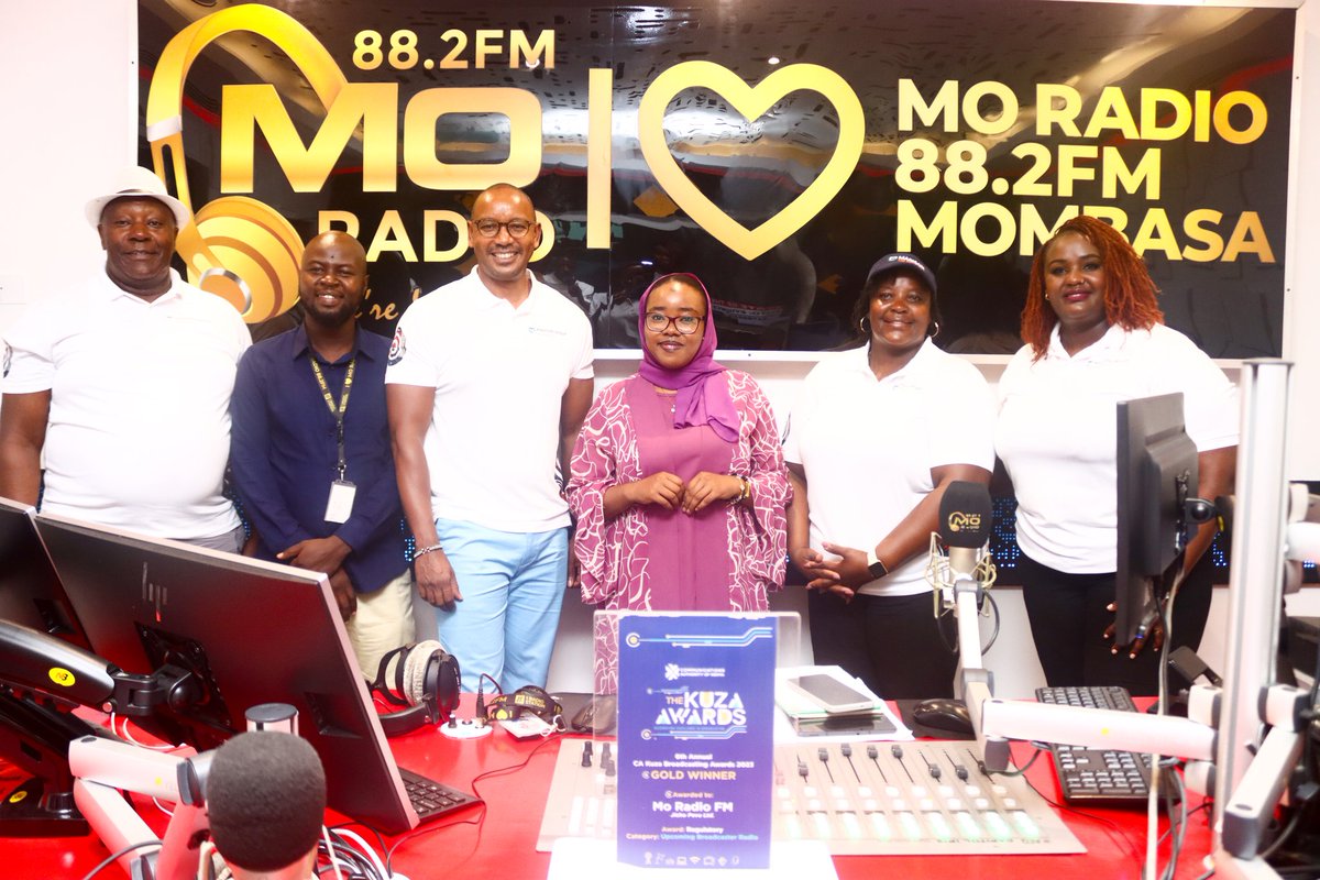 MoRadioKE's tweet image. Thank you to the entire @MadisonGroupKe  team for visiting our offices this morning on #MoBclub .
We had a very important discussion about different types of insurance, and today we’re on the ground bringing you nothing but the best.

#MoBclub #moradioke #WeAreIncharge