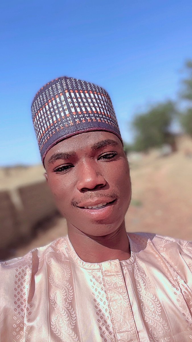 Haeroon_eth's tweet image. GM Fam❤️
Let’s try as much to send Salawat upon the Prophet (SAW) and also to the ones who can, try give sadaqah! 

Allahumma Salli Wa Sallim Ala’ Nabiyyina Muhammad. 🤍🤍🤍

Also, remember to recite Surah Kahf today, it’s rewarding.