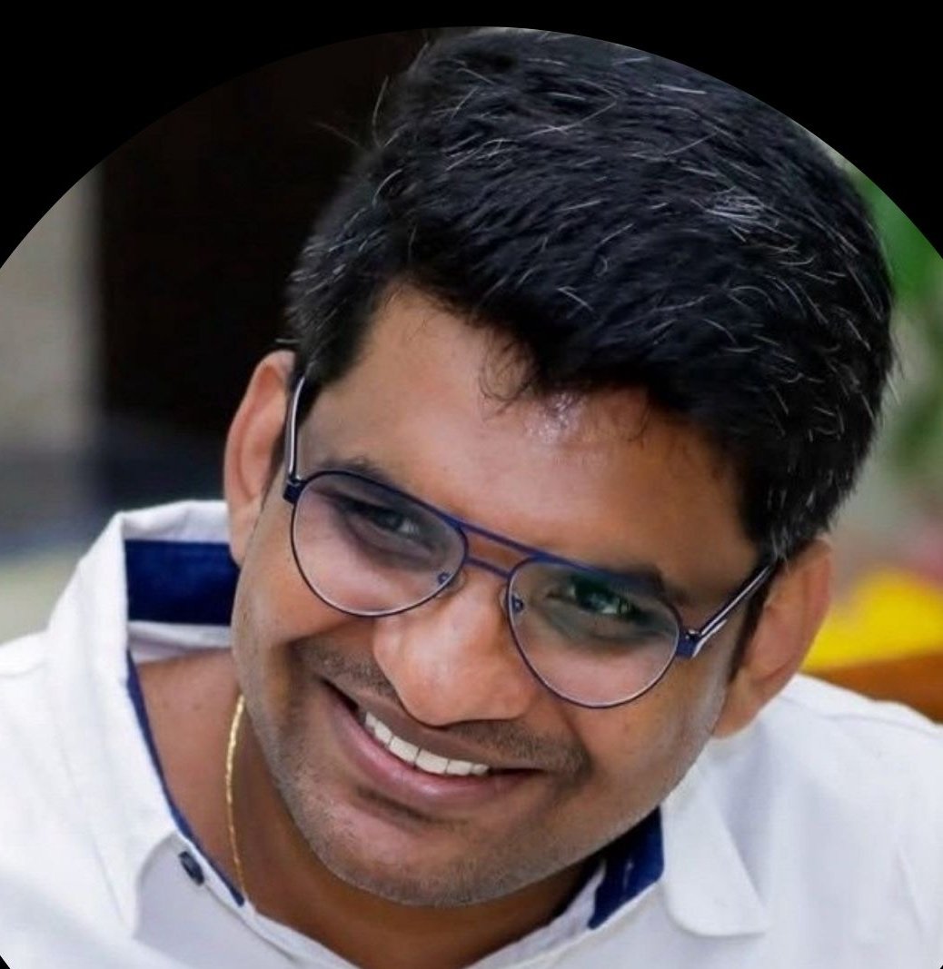 Crime_Selvaraj's tweet image. Thirumangalam police detained  Sharbuddin, Hari Prasad and Sai, both are employed in the AIADMK political strategic firm, PSybe Labs Private Ltd, in connection with the drug racket.