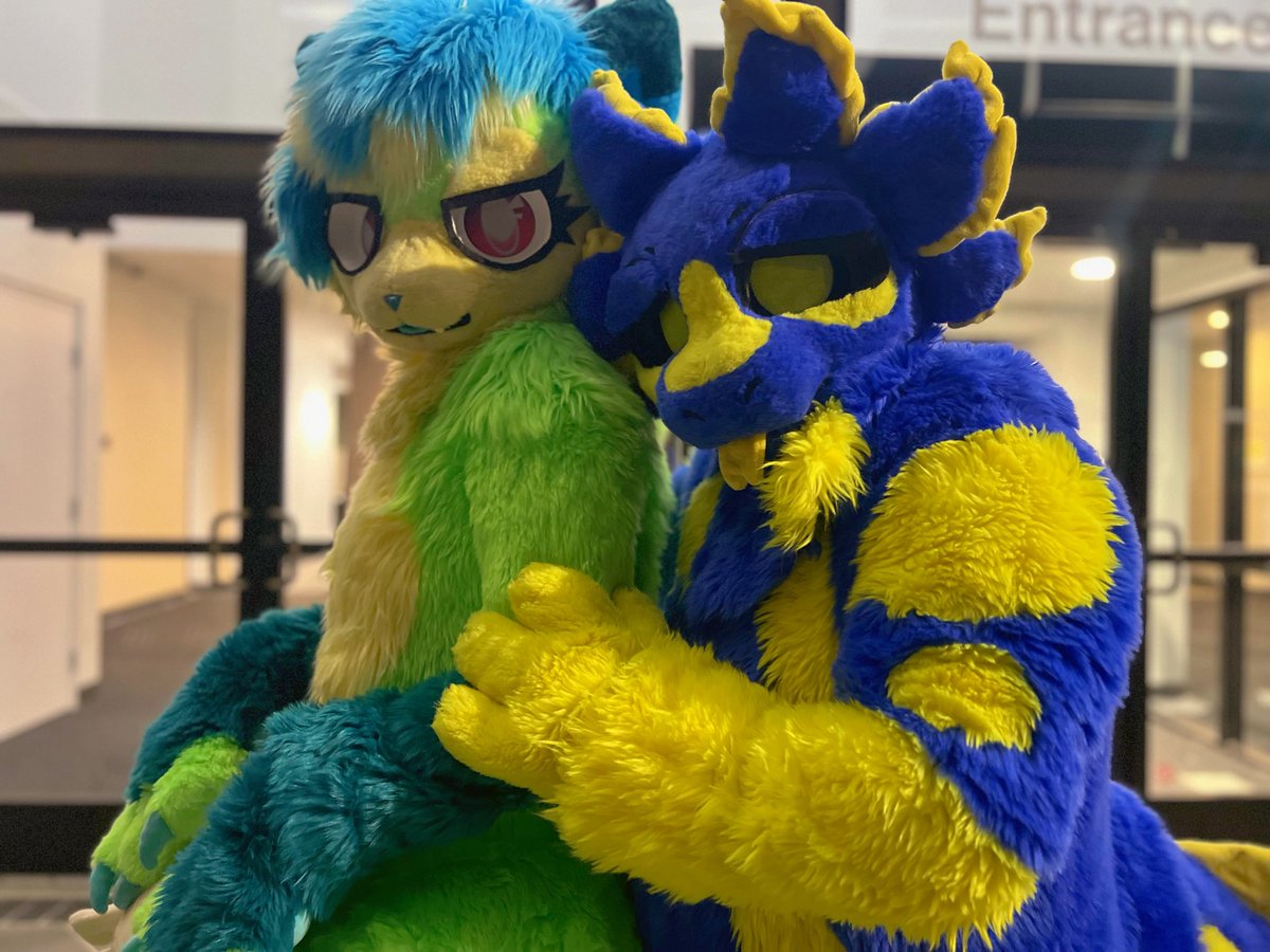 Bleh!!

📸: <a href="/quiptie/">Quip 𓅾</a>
🪡: <a href="/_SFcostumes/">Starfall Costumes</a> / <a href="/laughingmaw/">Laughingmaw</a>

#FursuitFriday
