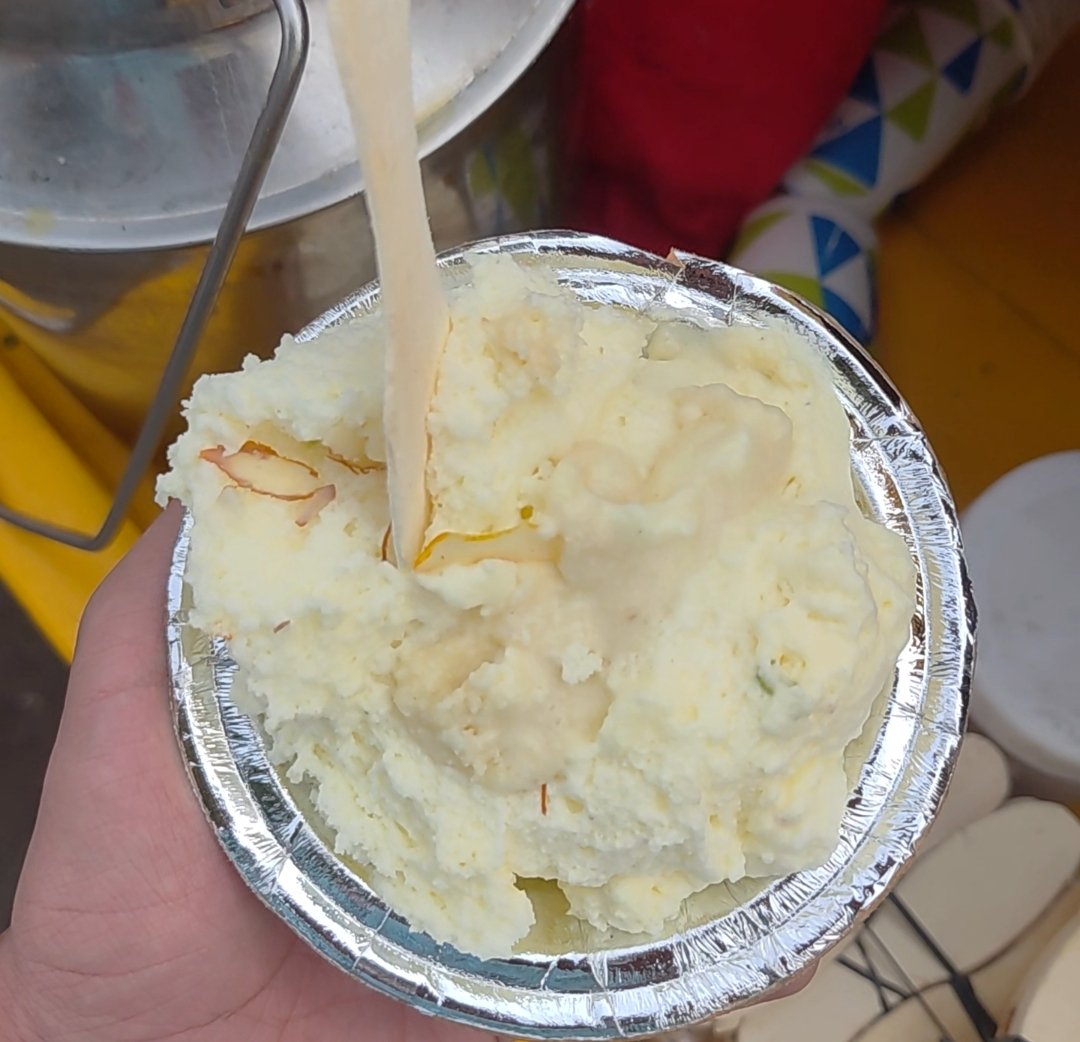 Baklava &amp; cheescake could never be this