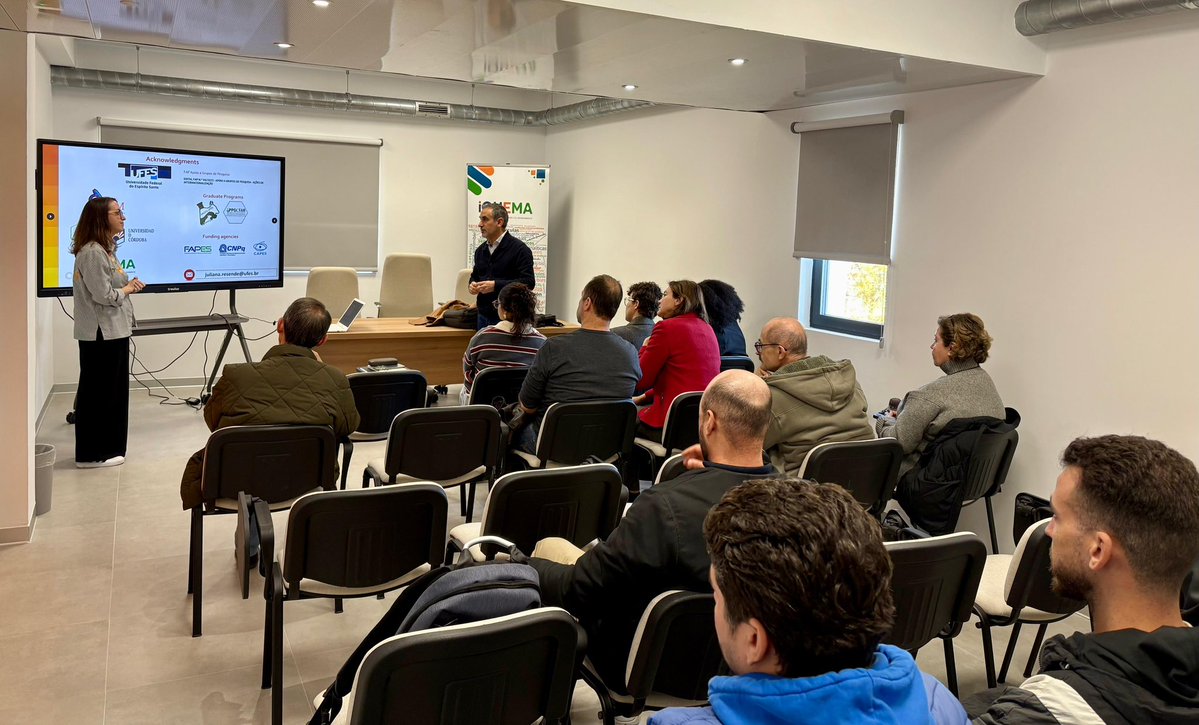 IQUEMA_'s tweet image. 🗣️ Yesterday we welcomed Prof. Juliana Resende (UFES) for an inspiring session on Natural Products: Green Solutions for Microbial Control and Environmental Sustainability.

#IQUEMA #Keynotes #Researh #UCO