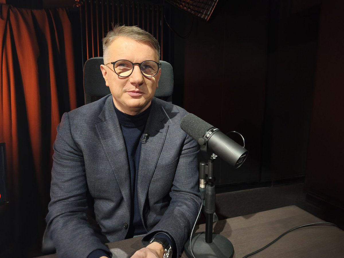 Za chwilę zaczynamy #SednoSprawy z <a href="/Wipler1978/">Przemysław Wipler</a>. Zapraszam do <a href="/Radio__Plus/">Radio Plus</a>.