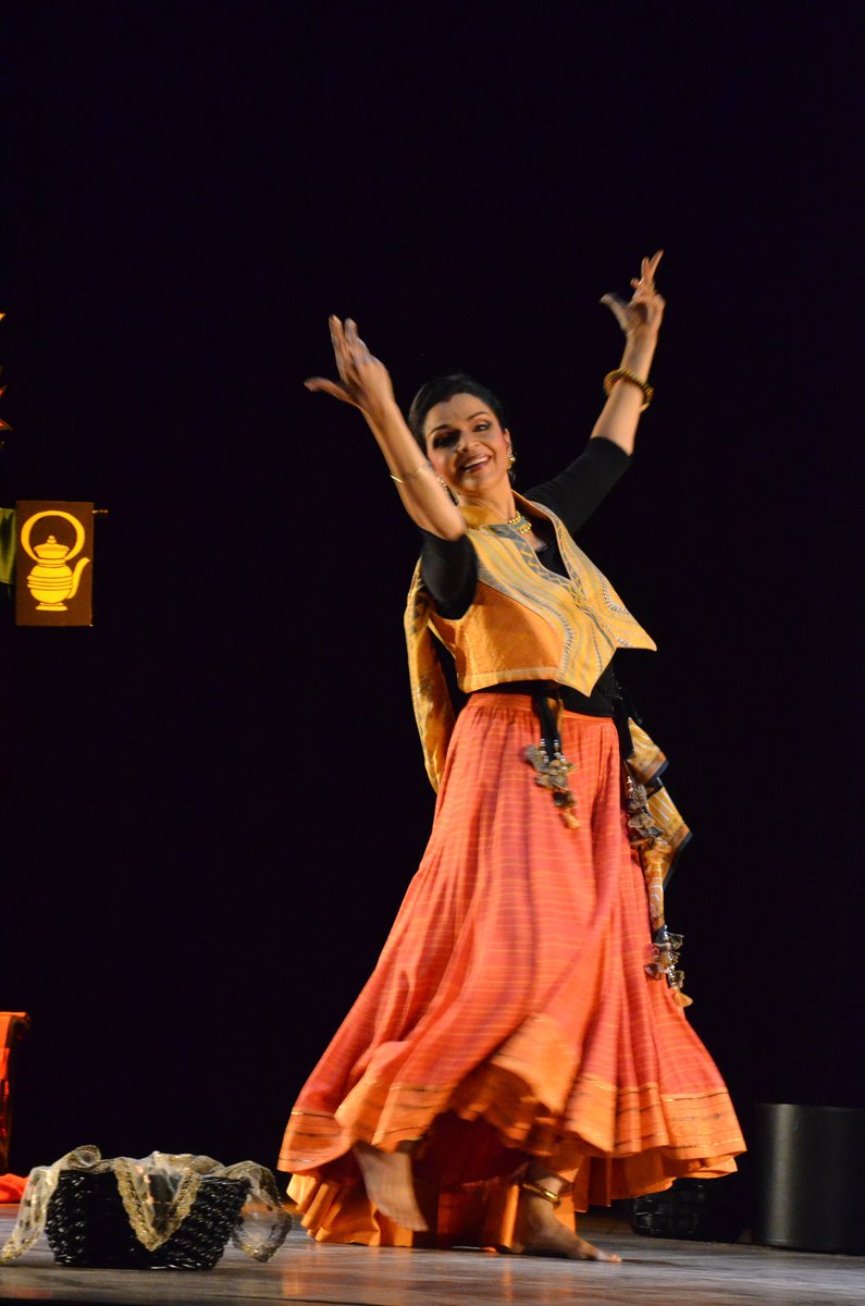 .<a href="/aratnam/">Anita R Ratnam</a>, who is all set to stage her popular production #AMillionSitas at NCPA, Mumbai this weekend, tells us why she believes that Sita is a character that every Indian woman must meet at least once in her life. Read here <a href="/indulgexpress/">indulgexpress</a> #AnitaRatnam 

indulgexpress.com/culture/dance/…