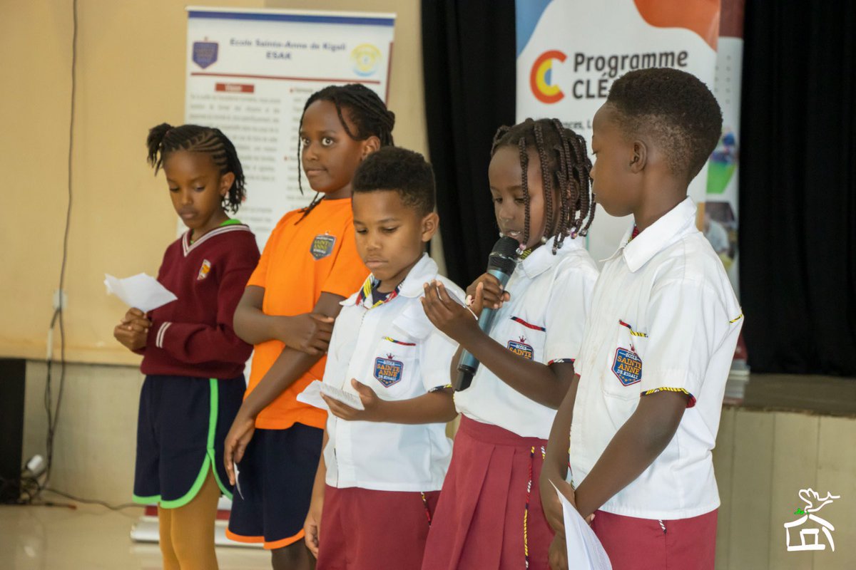 Aujourd’hui, <a href="/Maison_Shalom/">Maison Shalom International</a> a accueilli M. <a href="/Cskeete/">𝘾𝙝𝙧𝙞𝙨𝙩𝙤𝙥𝙝𝙚𝙧𝙎𝙠𝙚𝙚𝙩𝙚</a>, ministre des Relations internationales et de la Francophonie du #Québec. M. Jean Claude N., prés. du Conseil d’administration de la FMB, a exprimé sa gratitude et réaffirmé l’importance du soutien de nos partenaires #canadiens.