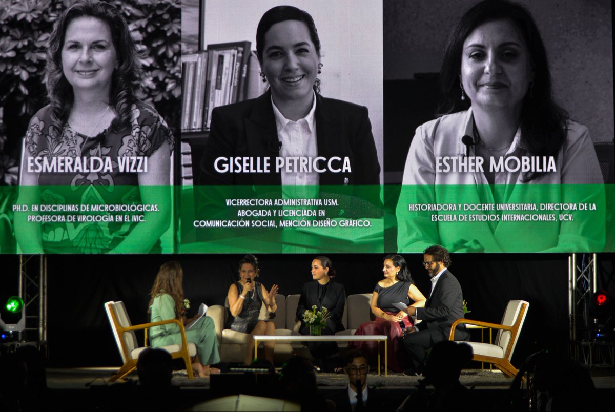 Italy in Venezuela tweet media