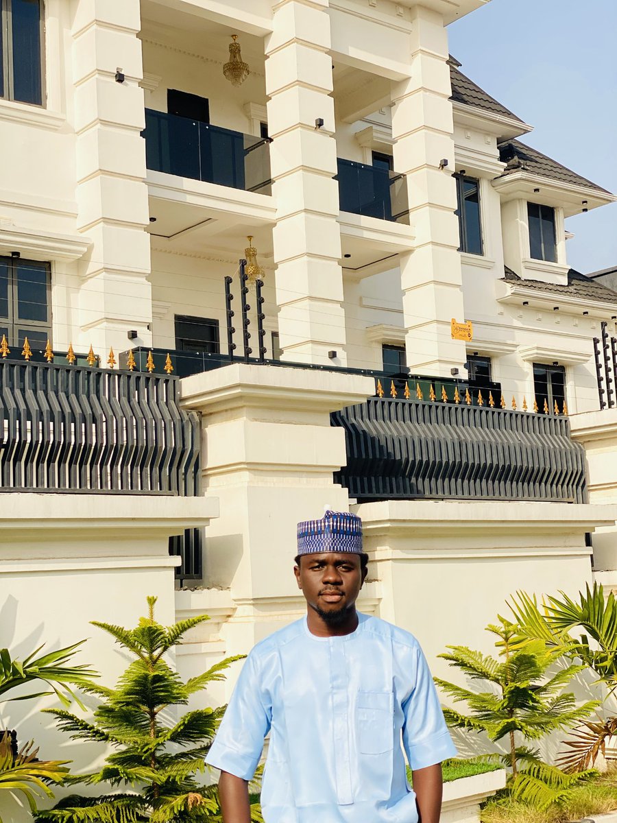 Mr____Sanda's tweet photo. May this Jumma'at bring peace, prosperity, and spiritual growth to our life. May Allah's mercy and blessings guide us and our loved ones. May our prayers be accepted and our heart be filled with faith and tranquility. May Allah intervane and protect our country. https://t.co/KVeeTnssgS