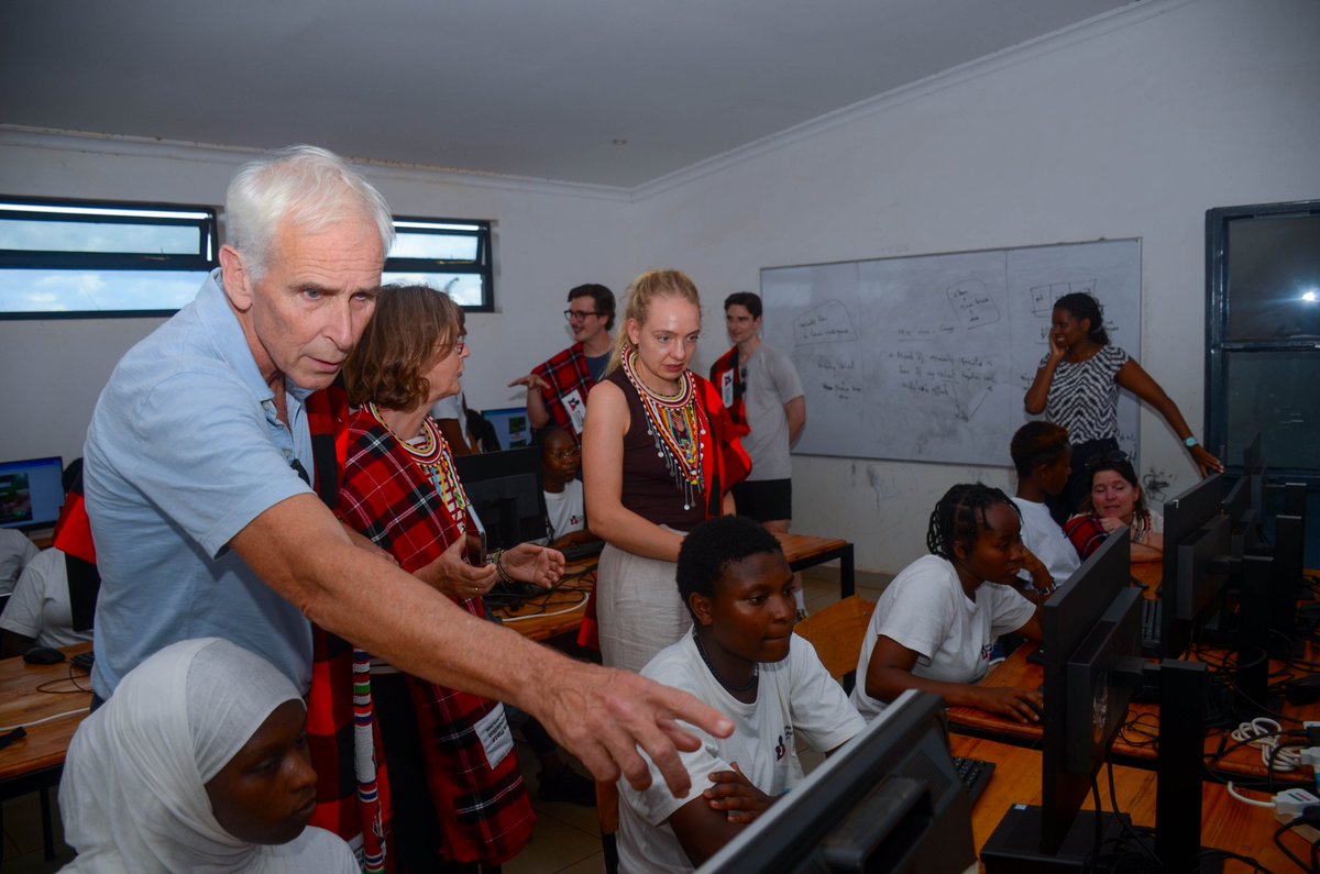 Nice Place Foundation tweet media