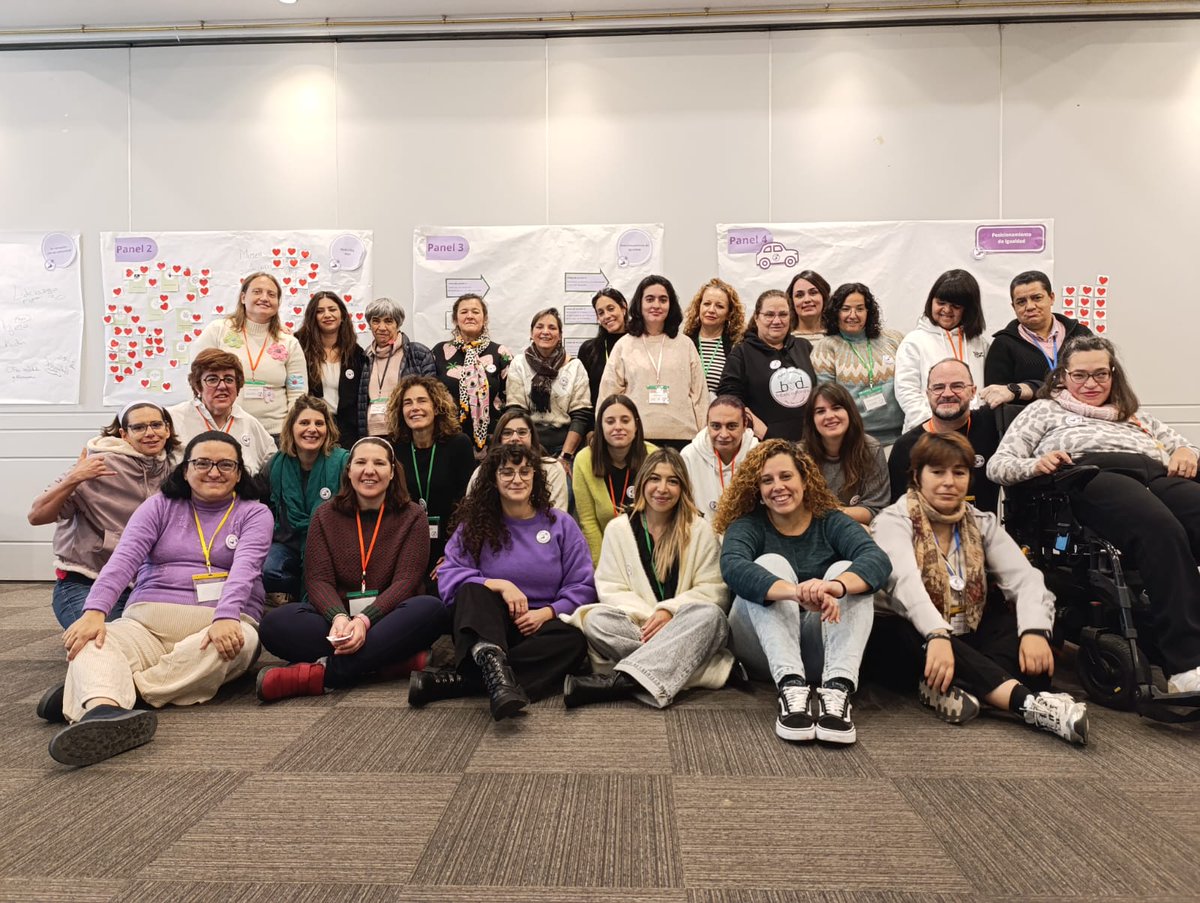 🙋‍♀️La Red de Mujeres de Plena inclusión se reúne para trabajar las estrategias y retos para el futuro.
♀️Esta es una de las plataformas estatales de trabajo  más activas en favor de los derechos de las mujeres con discapacidad intelectual y del desarrollo.
🚺La Red agrupa a las