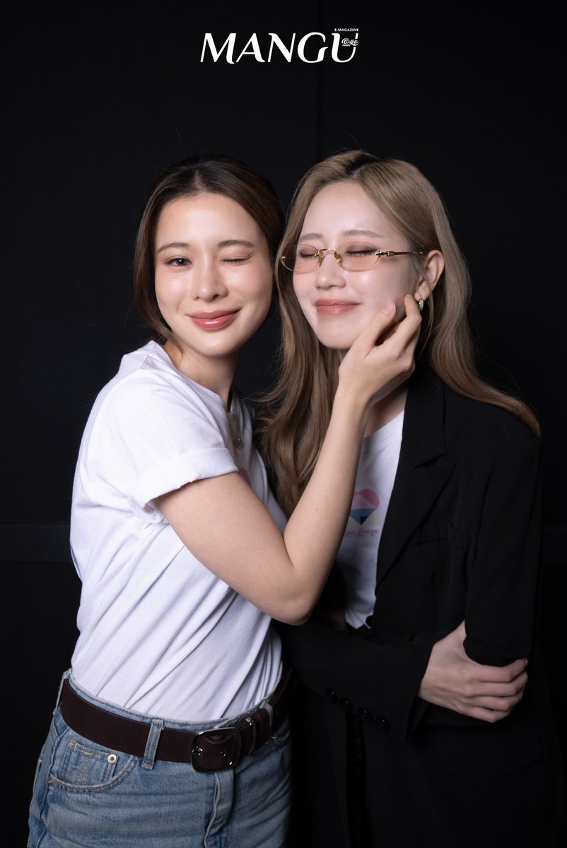 ManGu_Magazine's tweet image. อารมณ์วัยรุ่น × โรแมนติกโดยการออกแบบ &quot;รับ (รัก) ออกแบบ&quot; 
ฉบับนี้มีบทสัมภาษณ์พิเศษกับ เจนเย่ และ เก้า สุภัสสรา ดาราดังจากละครไทยเรื่อง &quot;รับ (รัก) ออกแบบ&quot; พาคุณย้อนรอยความสัมพันธ์ที่เคยมีบ้างเลิกๆ หายๆ จากความขัดแย้งสู่ความใกล้ชิด จากความยับยั้งชั่งใจสู่ความหลงใหล
ในละคร…