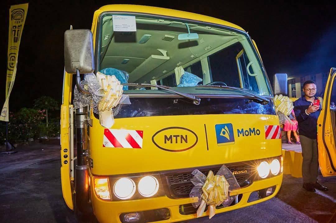 La saison de la joie est lancée chez MTN 🇨🇲
Des milliers de cadeaux : abonnement Internet à vie, bus neufs, maison, voitures, terrains, motos, voyages au Maroc, millions de FCFA et + encore !
Le bonheur commence ici 👉 mtn237joy.com

#BrancheLaJoie