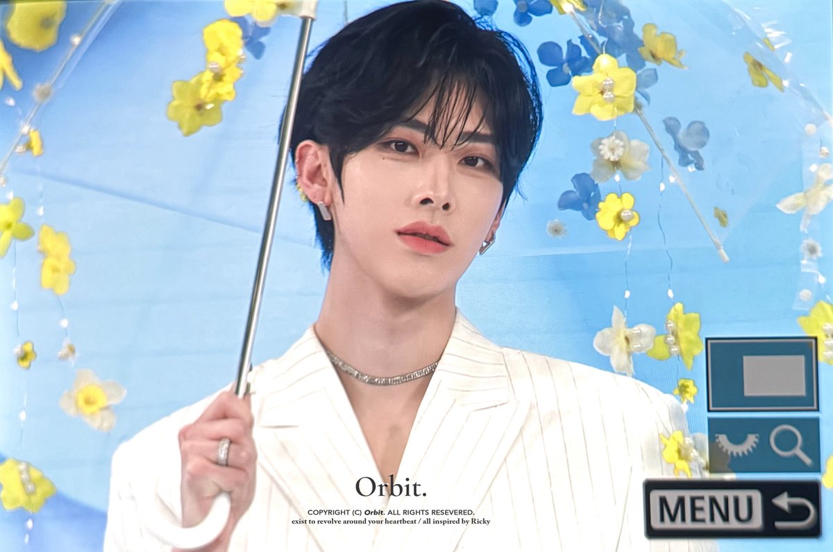 𝐎𝐫𝐛𝐢𝐭. tweet media